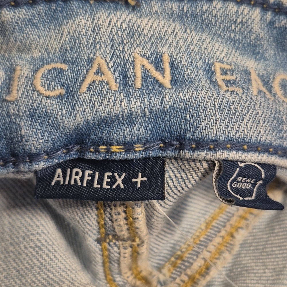 NWT American Eagle AirFlex+ Slim Light Wash Jeans 26x32 - Picture 6 of 10